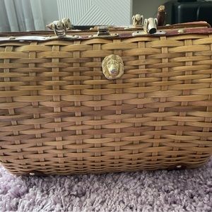 Vintage straw purse pocket book